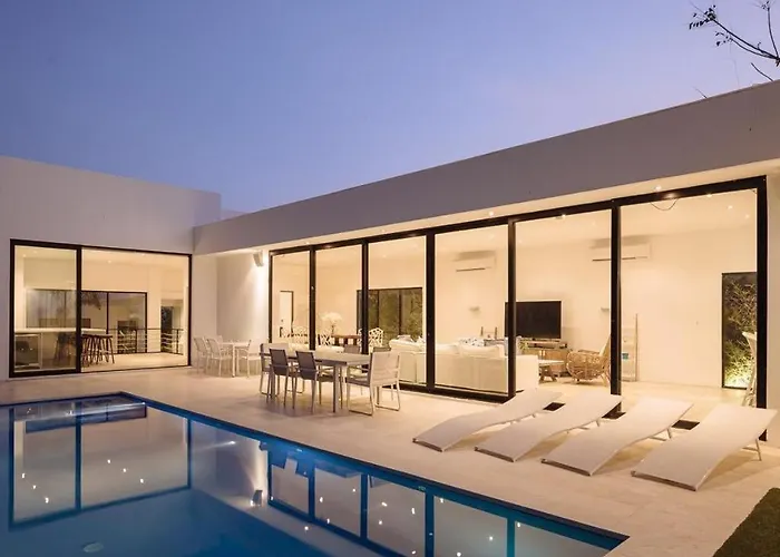 Panama Beach Vacation Villa